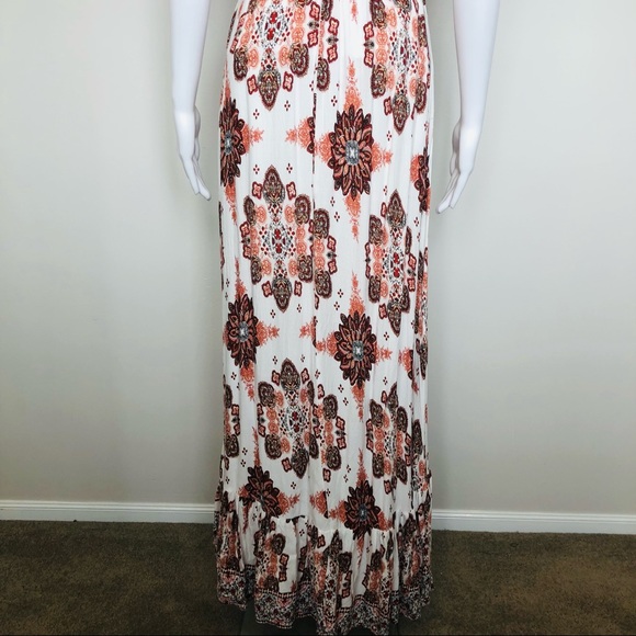 Beautiful Boho Printed Off Shoulder Maxi Dress with Flounced Ruffle Hem 6 - Picture 9 of 10